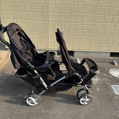 2人乗りベビーカーの画像