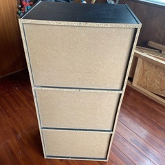 三段ボックスの画像