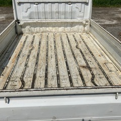 スズキ　軽トラック　型式LE-DA63Tの画像