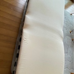無印良品　折りたたみベッドの画像