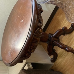 猫足ミニテーブルの画像