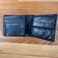 DIESEL  2つ折り財布 【美品】の画像