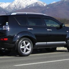 2006年式アウトランダー24G【必見】メンテ万全　20年経った車には見えません　ぜひ一度ご覧くださいの画像