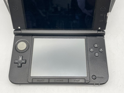 【トレファク足立扇店】Nintendo 3DS LL RED-001 ﾓﾝｽﾀｰﾊﾝﾀｰ4 ｽﾍﾟｼｬﾙﾊﾟｯｸ（ｺﾞｱ･ﾏｶﾞﾗﾌﾞﾗｯｸ）付属品完備