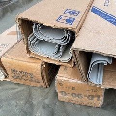 エアコン配管化粧カバーの画像