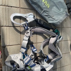 TITANのフルハーネス(新品未使用)の画像