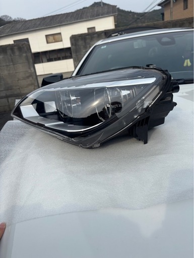 BMW 640iグランクーペ　f06 2013前期　左ヘッドライト