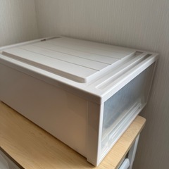 収納ボックスの画像
