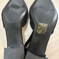 新品パンプス(試し履きのみ)　36の画像