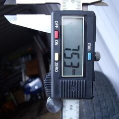 ハイエース冬の車検用？間に合わせ用？鉄チンホイール、タイヤスタッドレスセットの画像