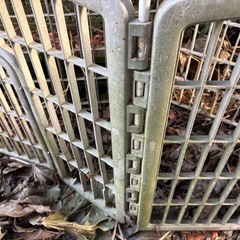 ボロボロの外用のサークルの画像