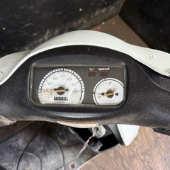 ★支払総額4.8万円★関東圏内即日配送可能！全車走行テスト済み！ スズキ ZZ 白 CA1PB 人気のZZ！ 車格大きい50cc！ ２ストのためオイル注ぎ足すだけ！ フロントディスクブレーキ！ 前後12インチホイール！の画像