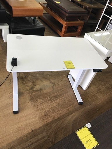 ジャングルジャングル貝塚店　ERGOMAKER 電動式昇降デスク　ホワイト　チェック済み　貝塚市　二色浜　リサイクルショップ