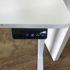 ジャングルジャングル貝塚店　ERGOMAKER 電動式昇降デスク　ホワイト　チェック済み　貝塚市　二色浜　リサイクルショップの画像