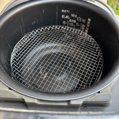 炊飯器（黒ニンニク作成用）の画像