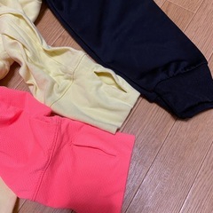 スポーツ用　asics ユニクロのパーカー日焼け対策の画像