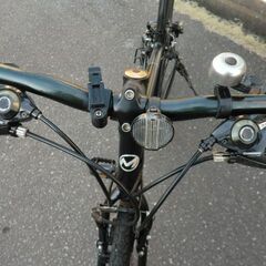 転売OK　引き取り早い人優先　高価な軽量アルミフレーム綺麗で調子最高　28インチ　サイズ700-420　21段変速の画像