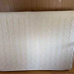 ベット　マットレス　布団の画像