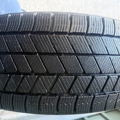 215 65 16 ブリザック　VRX3
の画像