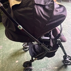 Combi ベビーカー スゴカルの画像