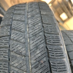 ホイール付きスタットレスVRX3 22年の画像