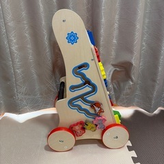 知育おもちゃ　手押し車(木製ベビーウォーカー)の画像