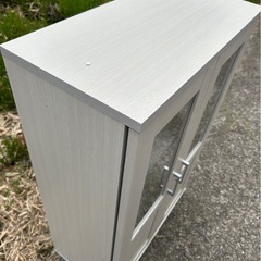 食器棚　白色の画像