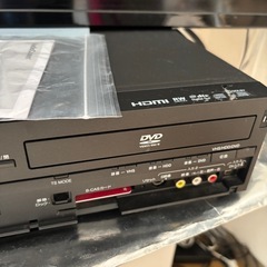 家電セット DVD プレーヤー　リモコン HDMIケーブルの画像