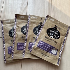 ニトリ　自動給餌器　おまけ付き！の画像