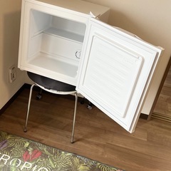 山善　YAMAZEN 冷凍庫の画像