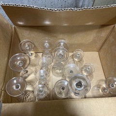 カクテルグラスの画像