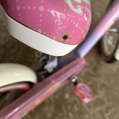 美品プリンセス自転車16インチ　補助輪付きの画像