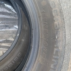 軽自動車のタイヤ
の画像