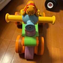 TOMY 三輪車　　プーさんの画像