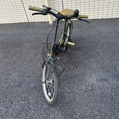折りたたみ自転車の画像