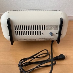 遠赤外線電気ストーブ　プラスマイナス0株式会社製の画像