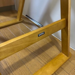 テーブル付きチェアの画像