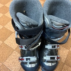 スキー板、ビンディング、ブーツ3点セットの画像
