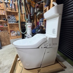 Panasonic  タンクレストイレ CH3010WST
の画像