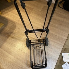 折りたたみキャリーカートの画像