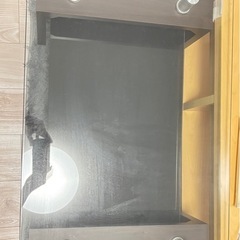 ガラステーブル
の画像