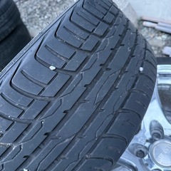 19インチ VENERDI 235/35R19の画像