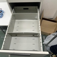 【無料】4段ファイリングキャビネット｜スチール製｜B4・A4書類整理｜塾・オフィス向の画像