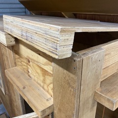 ハンドメイドの木製ハウスの画像