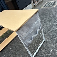 L字デスクの画像