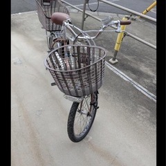 【美品】パナソニック 電動アシスト自転車 (前後カゴ付き)の画像