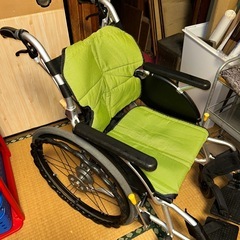 介護用車椅子　　中古の画像