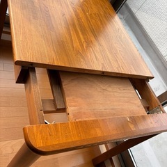 【お話中］伸長式ダイニングテーブル の画像