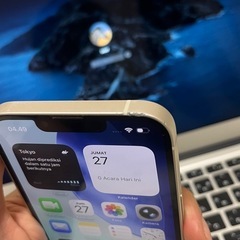 Apple iPhone13 MLND3J/A A2631 128GB SIMロックなし SBM系判定◯ 最大容量79% アップル アイフォン スマホ 通電確認済 初期化済の画像