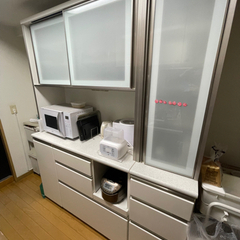 【食器棚セット（大型＋スリム）2点まとめ売りの画像